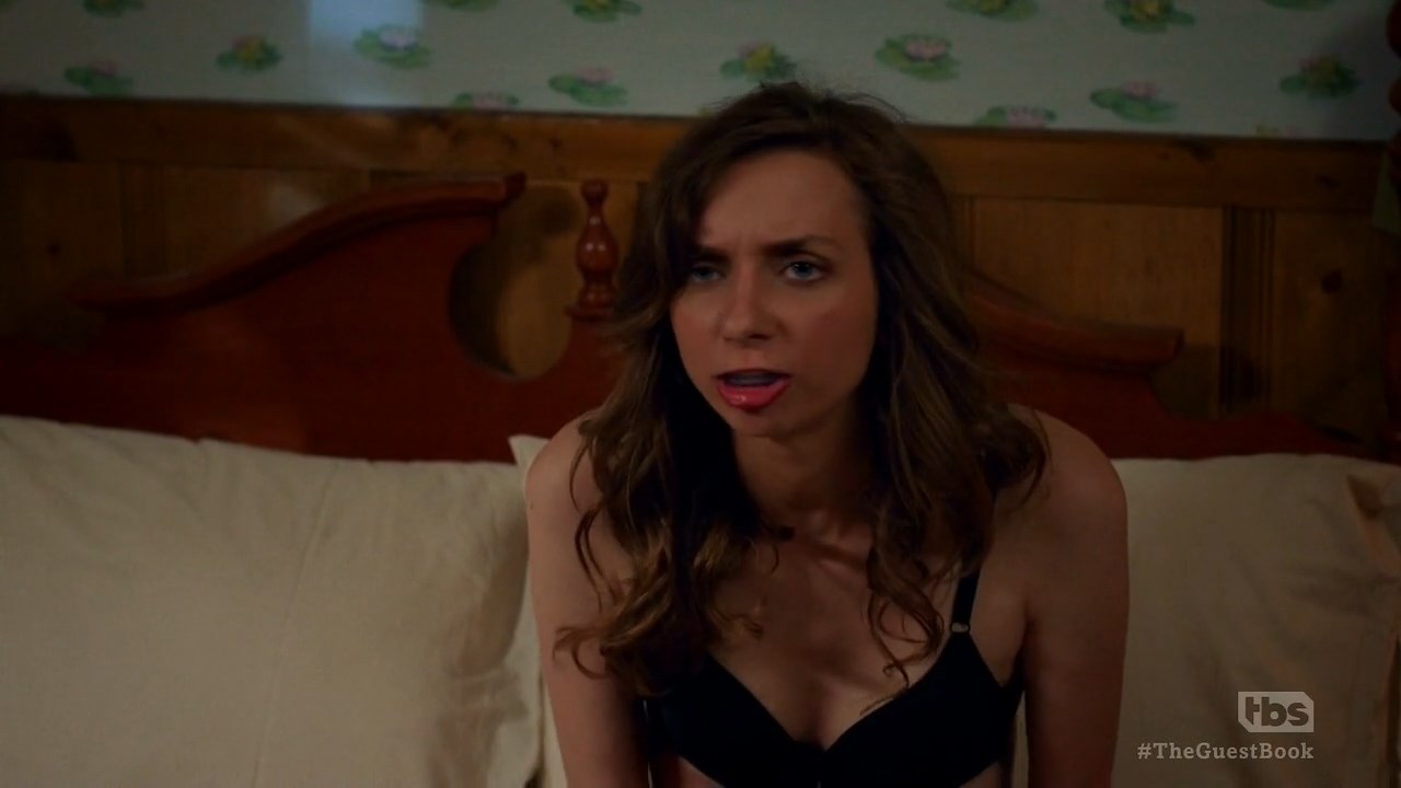 Lauren Lapkus - The Guestbook S01E01 - 720p.